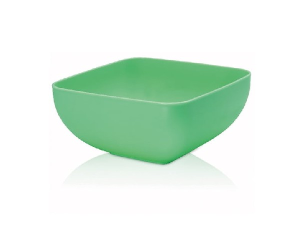 M-645 SZÖGLETES TÁL 20*20*9,5CM 2,5L